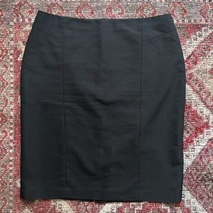 Ann Taylor Black Knee-Length Pencil Skirt Sz 12